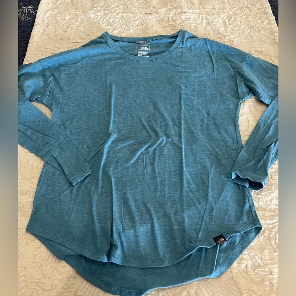 T-shirt the north face